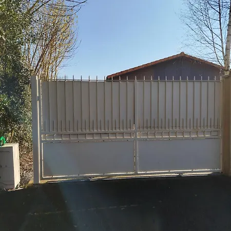 Holiday home Gite Des Peupliers *